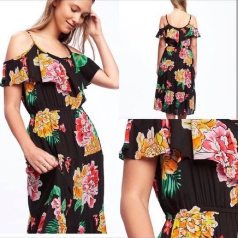 Maxi cold shoulder dress